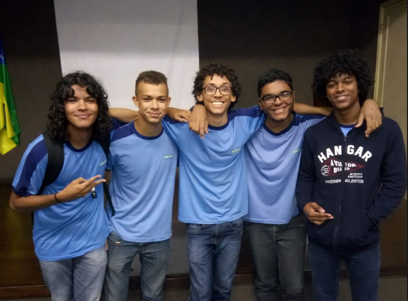 Jhefferson trabalhando